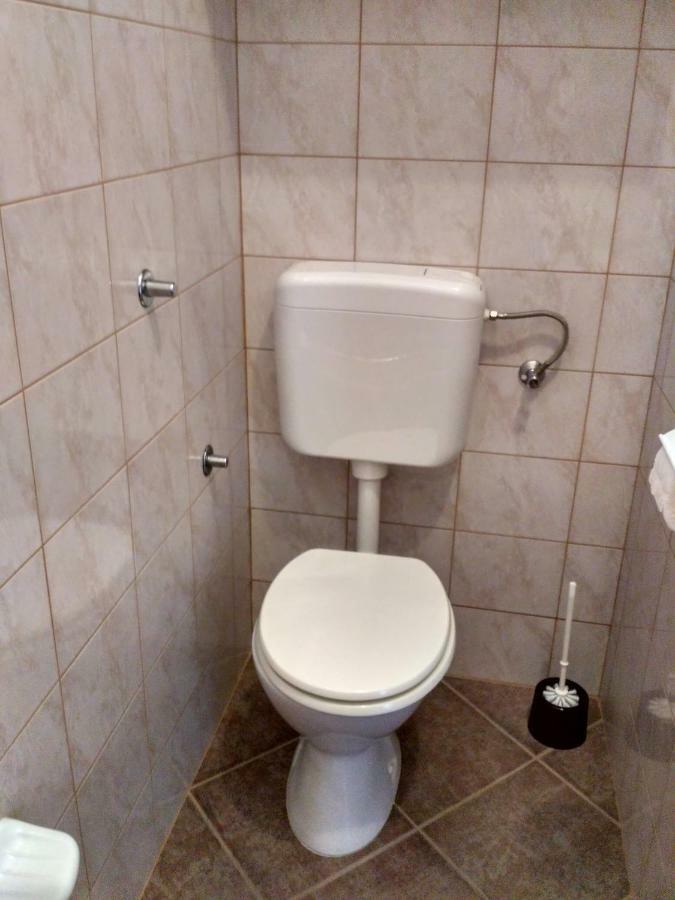 Apartmani Tonica Sukošan Eksteriør billede